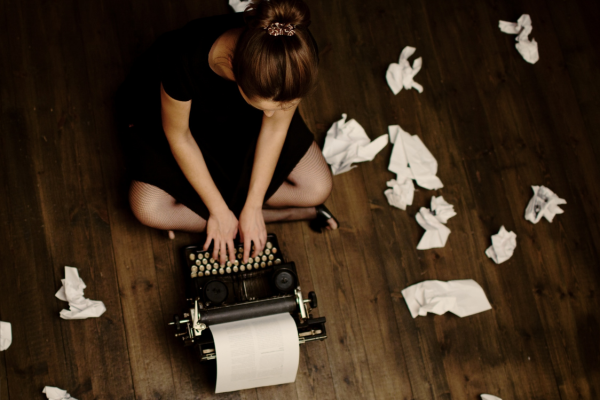 EXTRA CANVA typing